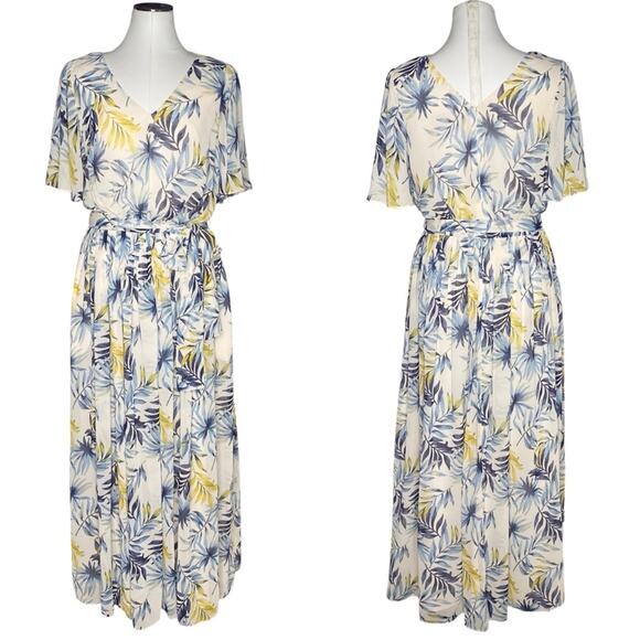 Gal Meets Glam Kiki Chiffon Flutter Sleeve Maxi Dress size 10 - Picture 12 of 12